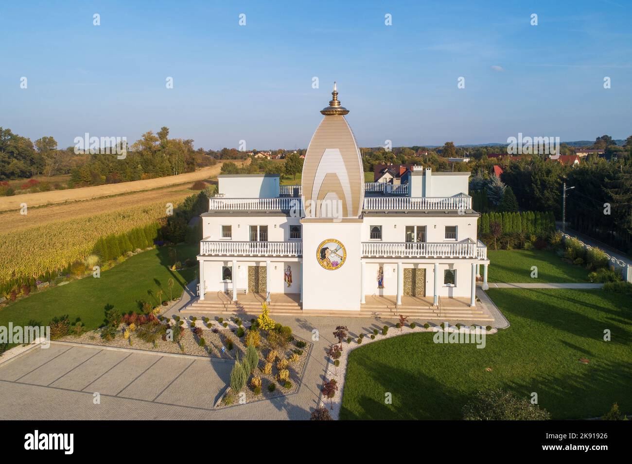 Nuovo tempio indù Radha Govind Bhakti YOG Mandir a Brzegi vicino a Cracovia in Polonia Foto Stock