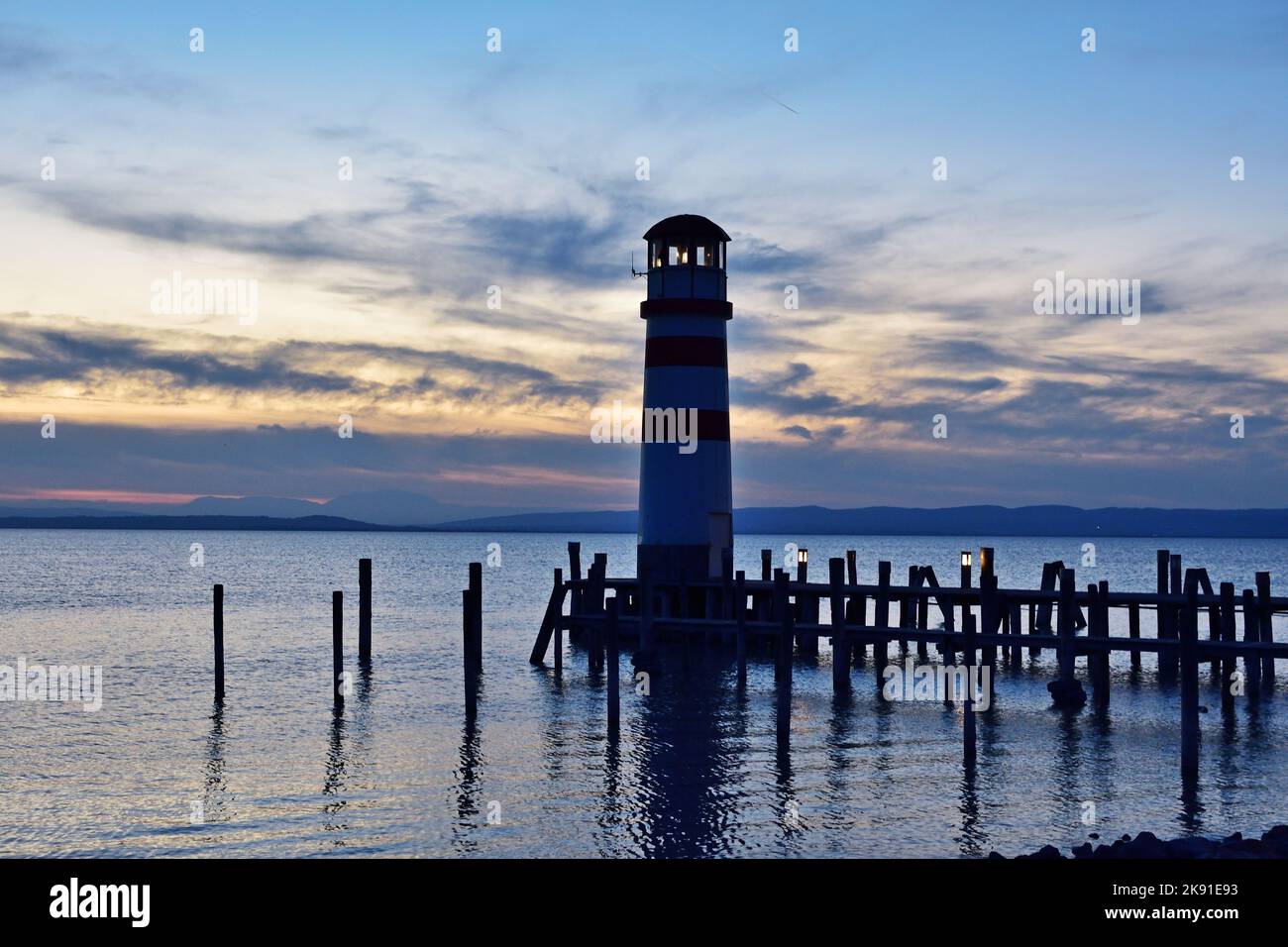 Torre faro a Podersdorf, Parco Nazionale Neusiedler See Seewinkel Foto Stock