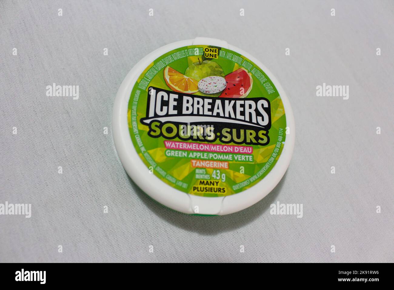 Gli ICE Breaker Sours caramelle alla menta senza zucchero di frutta Foto Stock