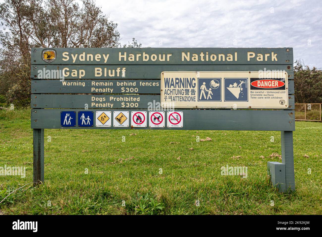 Un cartello per l'area di Gap Bluff del Sydney Harbour National Park Foto Stock