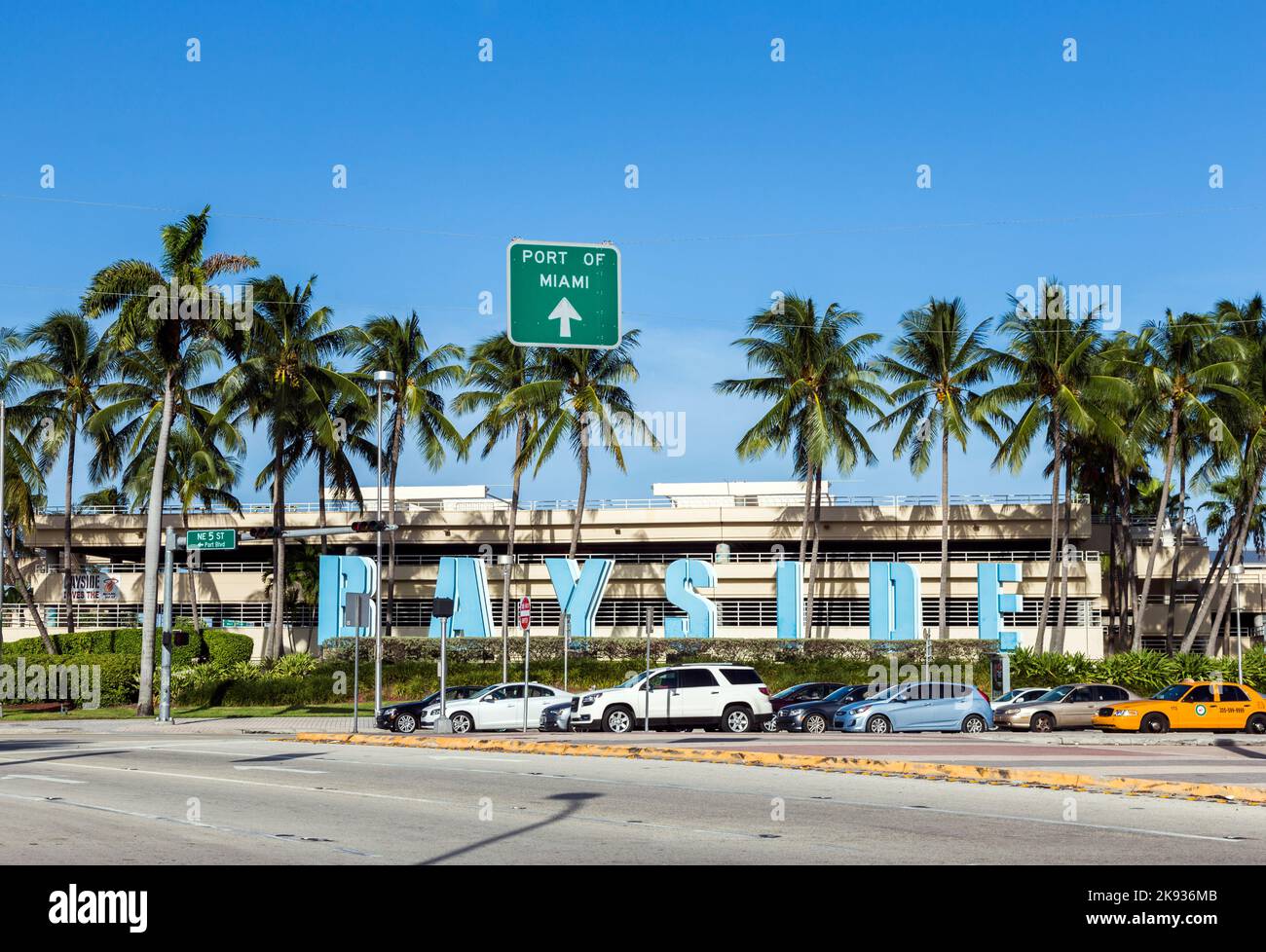 MIAMI, USA 19 AGOSTO 2014: Bayside Marketplace a Miami, USA. E' un mercato di festival e il principale complesso di intrattenimento nel centro di Miami Foto Stock