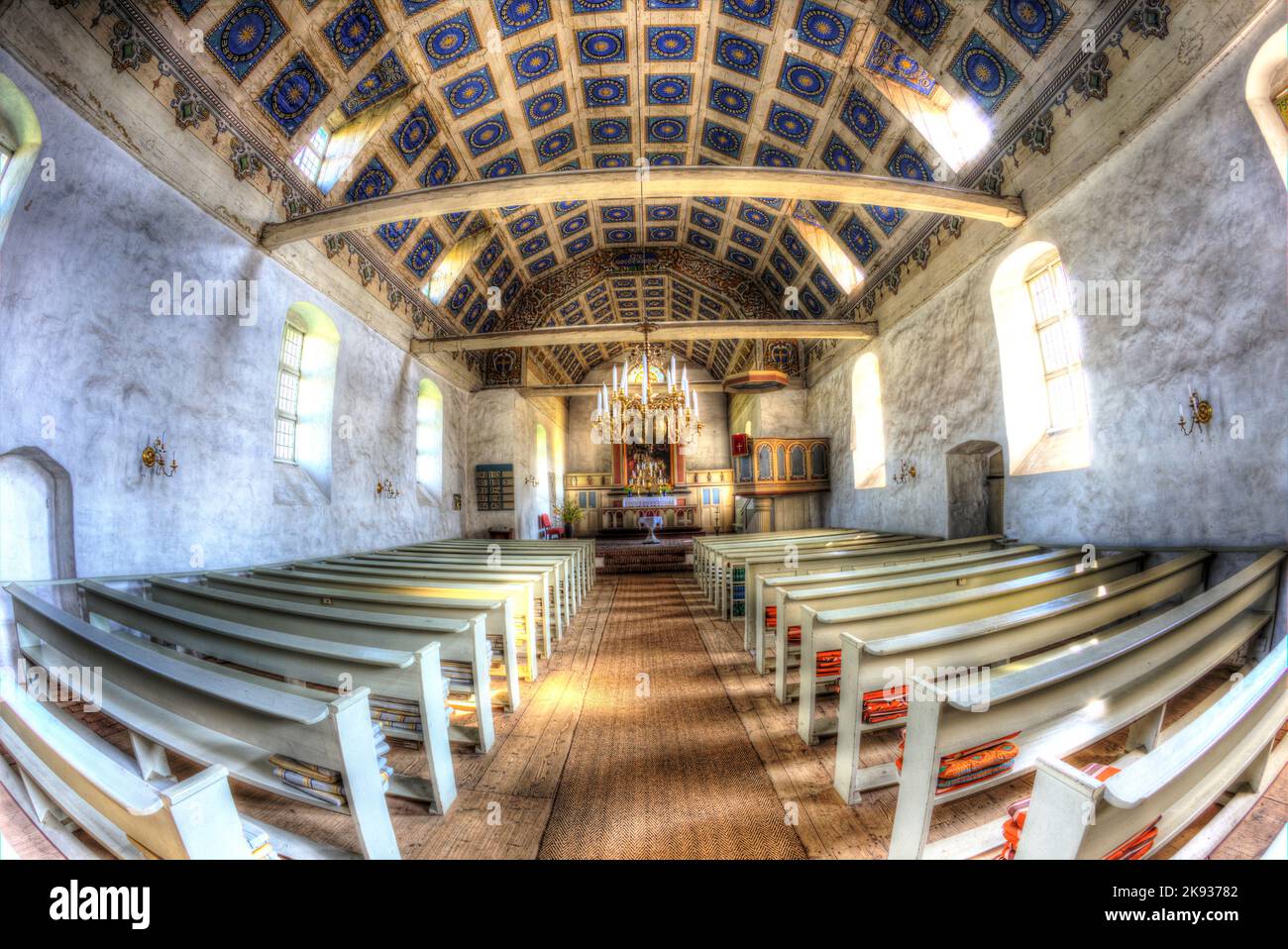 BENZ, GERMANIA - 18 APRILE: Famosa chiesa del piccolo villaggio il 18 aprile 2014 a Benz, Germania. La chiesa era un soggetto dipinto preferito da Lionel Feini Foto Stock