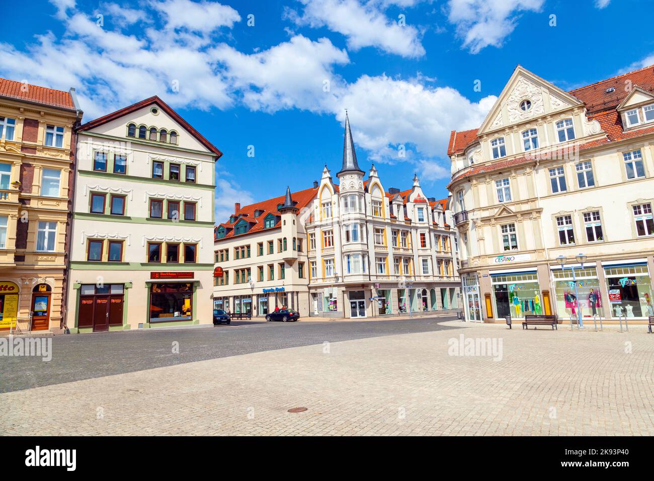 GOTHA, GERMANIA - 28 MAGGIO: Mercato famoso il 282012 maggio a Gotha, Germania. E' circondato da case patrizie restaurate con porte barocche. Foto Stock