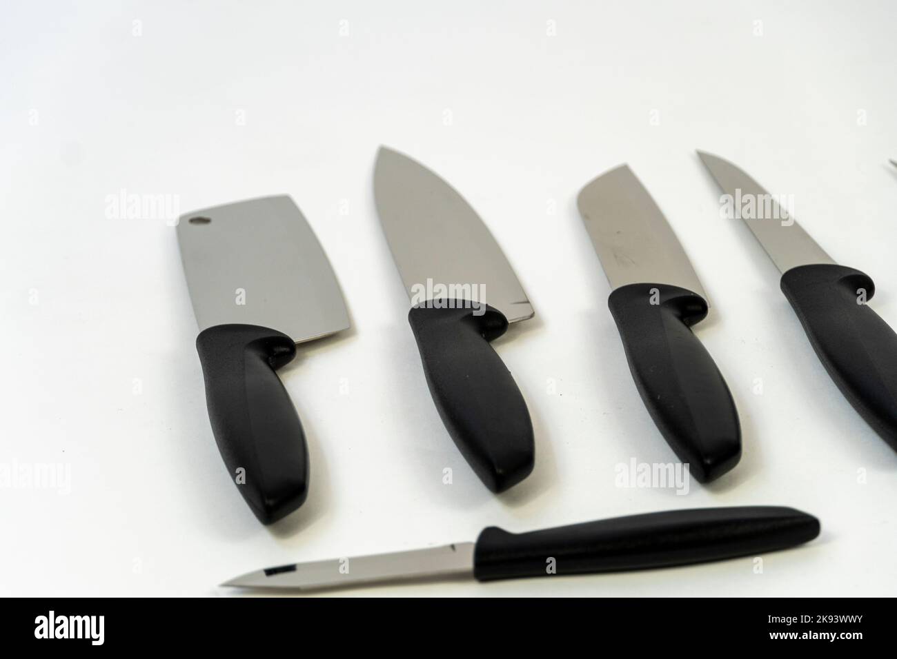 coltelli da cucina in acciaio, isolati su bianco, coltelli da cucina in metallo, messico Foto Stock