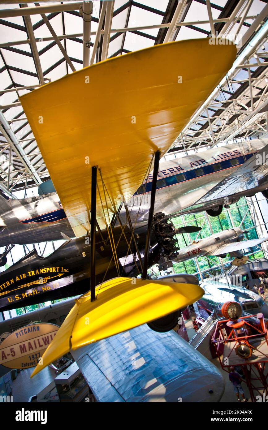 WASHINGTON DC - LUGLIO 14: Il National Air and Space Museum di Washington ospita la più grande collezione di aerei storici e navicelle spaziali del mondo. Op Foto Stock