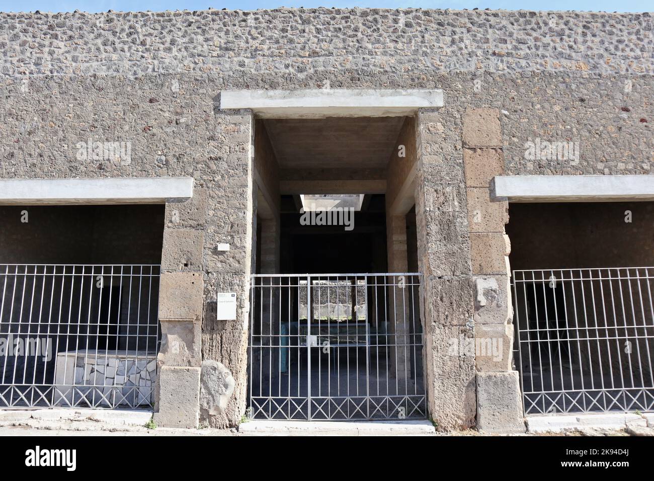 Pompei - Casa di Sallustio lungo Via Consolare nel Parco Archeologico di Pompei Foto Stock