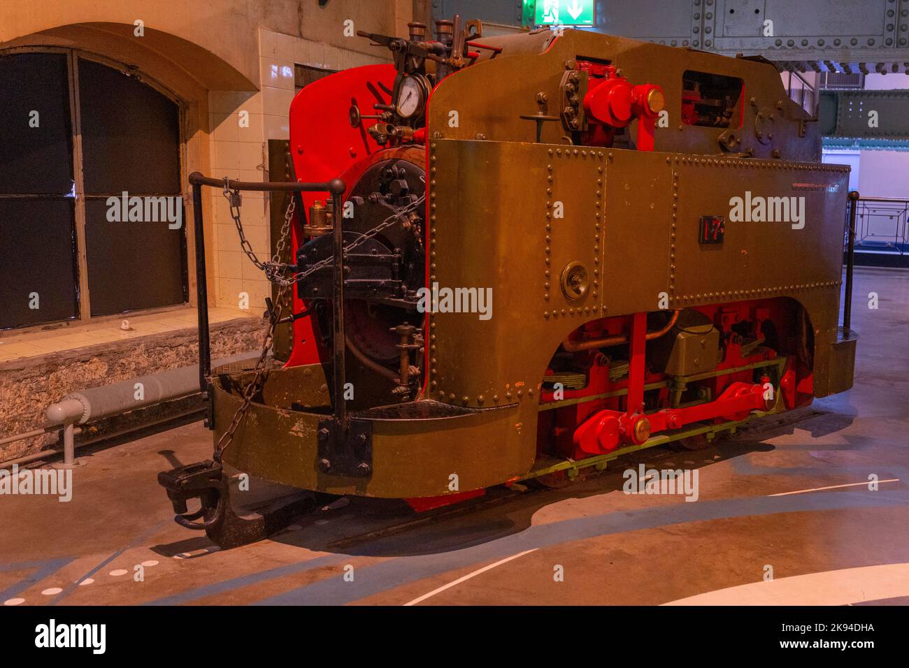 Irlanda Eire Dublino St James's Gate Guinness Storehouse birra stout porter birra birra birra birra nera costruita nel 1904 ha iniziato 1759 vecchio motore locomotiva alimentato a carbone Foto Stock