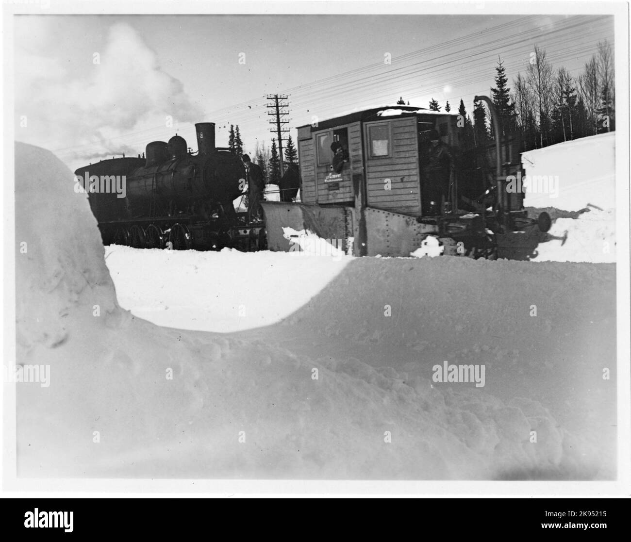 Ferrovia statale, SJ e Lok. Vingplog Björvallen nell'inverno del 1936. Foto Stock