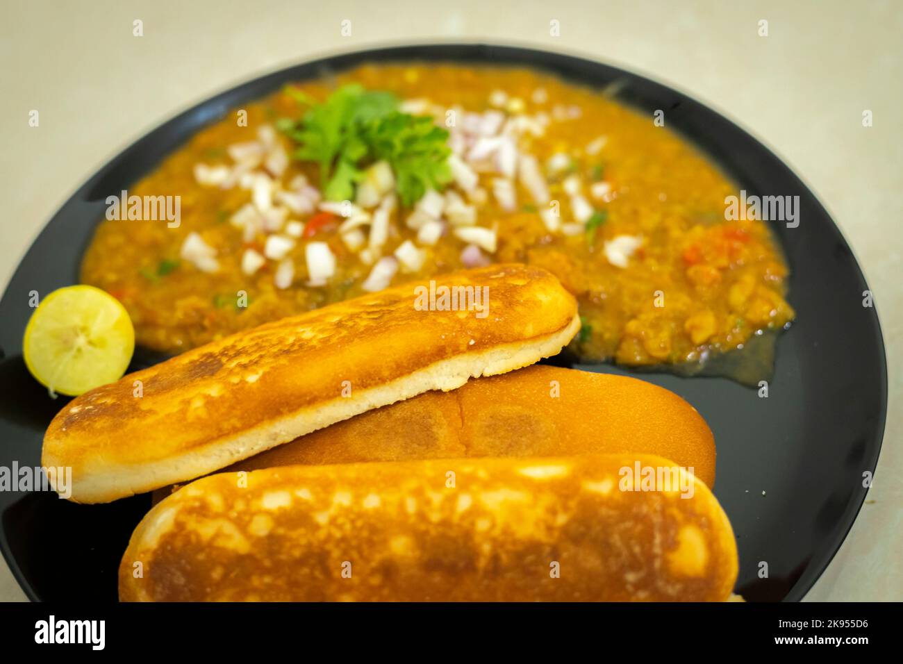 PAV bhaji fast food piatto dall'India. Foto Stock