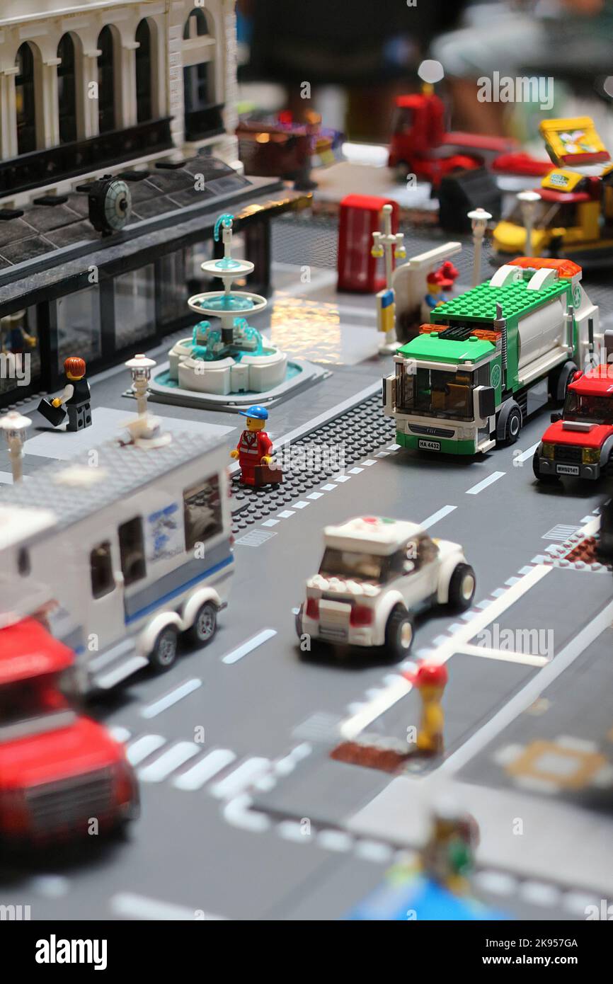 Lego street scene immagini e fotografie stock ad alta risoluzione - Alamy