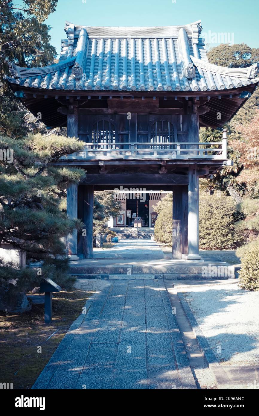 Una vista esterna del tempio dei quattro Re Celeste a Tsu Shi, Giappone Foto Stock