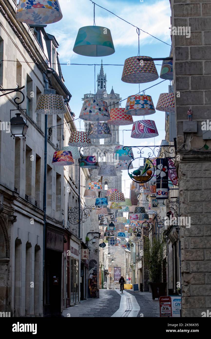 La Cattedrale di Laon (Cathédrale Notre-Dame de Laon) è una chiesa cattolica situata a Laon, Aisne, Hauts-de-France, Francia. Costruito nel dodicesimo e t. Foto Stock