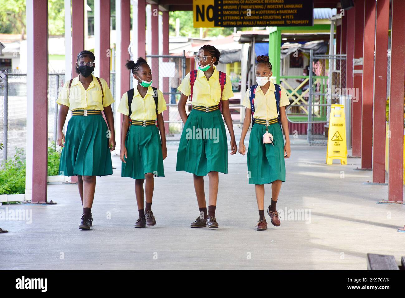 Torna alla scuola Sep 2022/Parkinson sec.School students Barbados Foto Stock