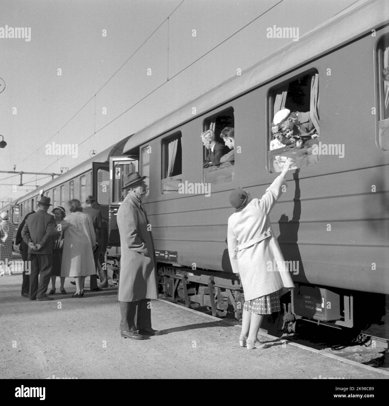 Viaggiare sulla piattaforma Foto Stock