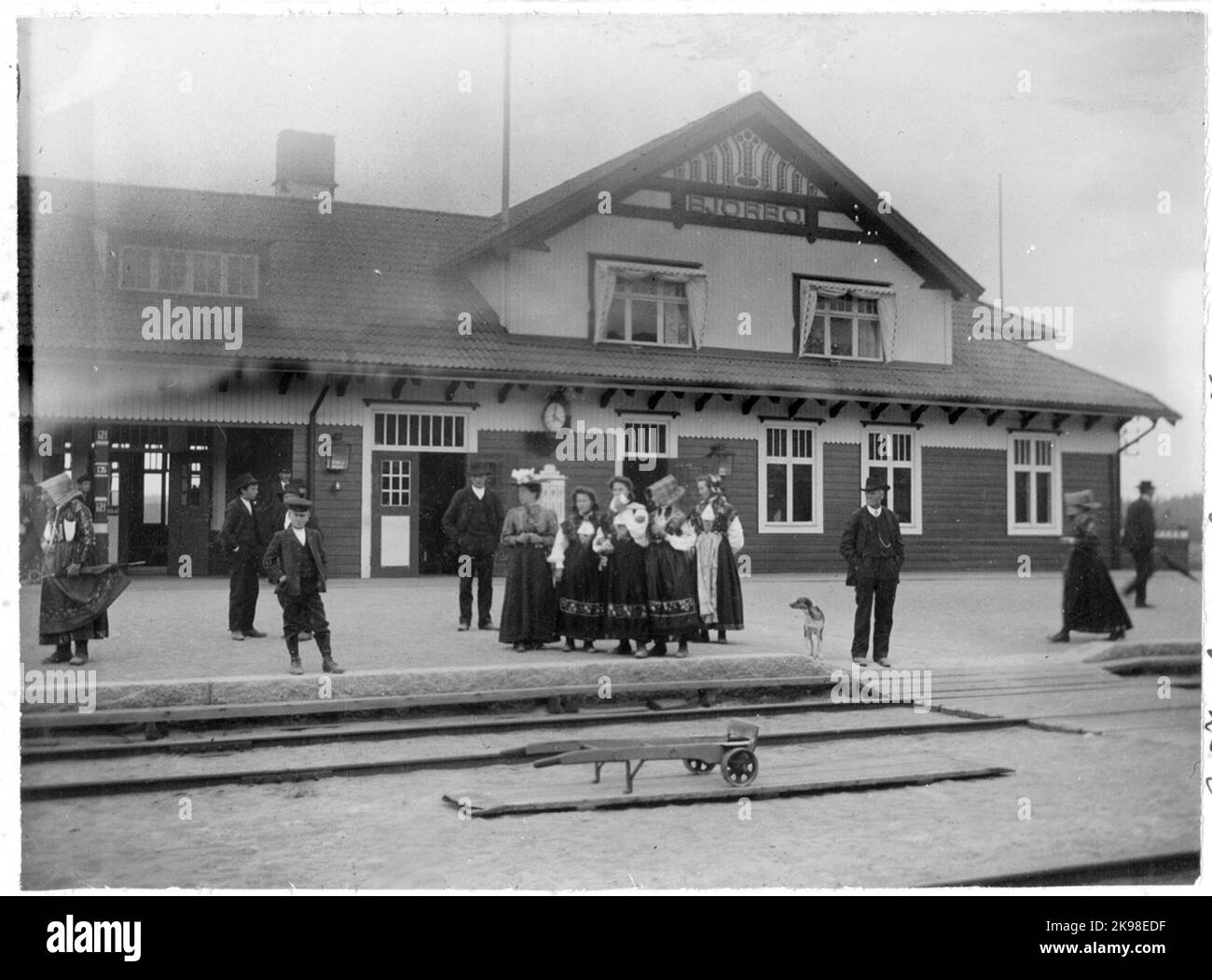 La stazione fu eretta nel 1902. Da allora non sono stati intrapresi importanti lavori di ristrutturazione. Le vendite di biglietti sono chiuse nel 1995-96 Foto Stock