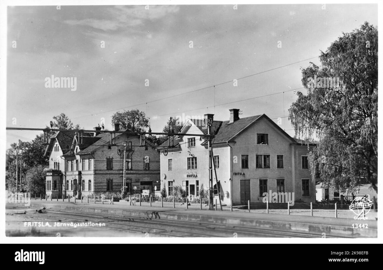 La stazione ferroviaria e l'hotel a Fritsla. Foto Stock