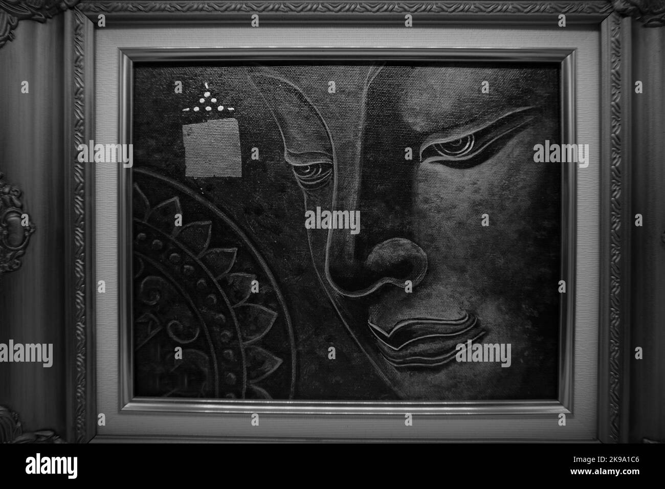 Pittura d'arte colore ad olio Buddha statua , bianco e nero , monocromatico Foto Stock