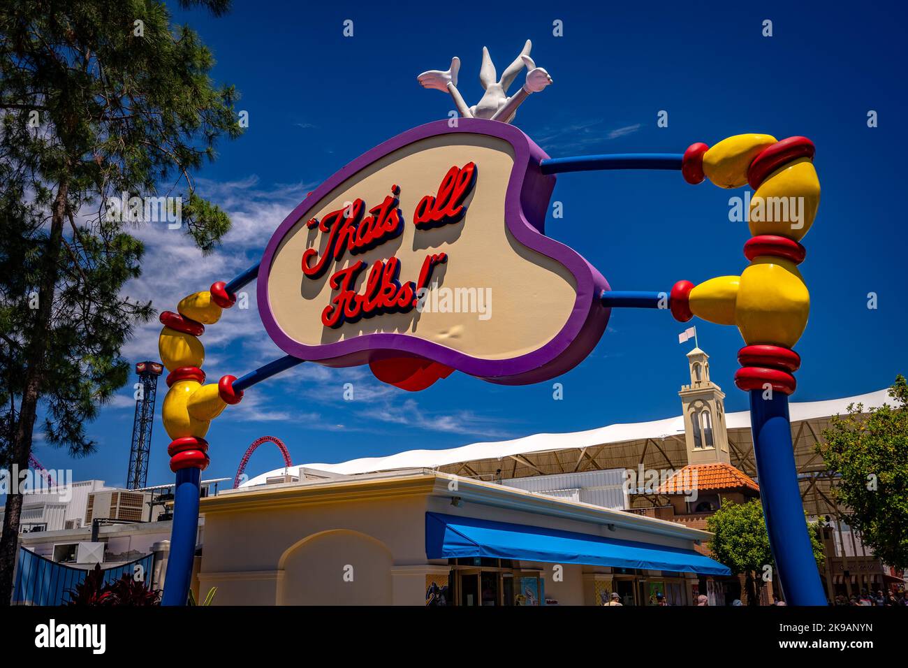 Gold Coast, Queensland, Australia - segnale di uscita per il parco per bambini Warner Brothers al parco a tema Movie World Foto Stock