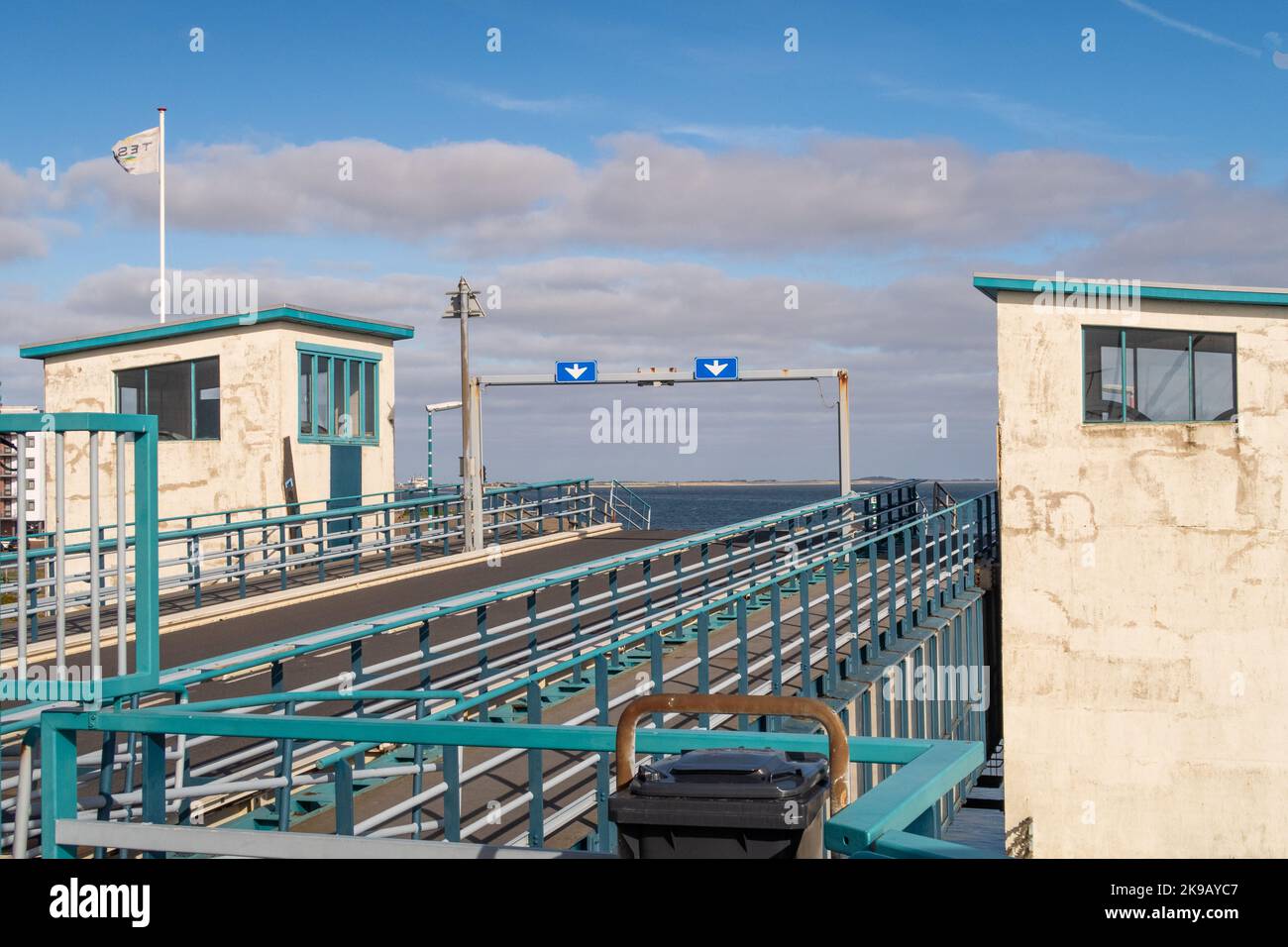 Den Helder, Paesi Bassi. Ottobre 2022. In attesa del traghetto per Texel. Foto di alta qualità Foto Stock