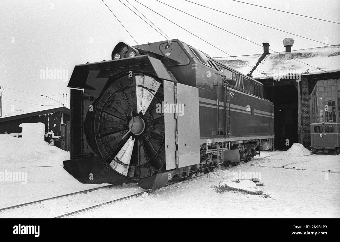 SJ A6 diesel elettrico fiocco di neve. Qui sul giradischi fuori Lokstallet ad Abisko. Foto Stock