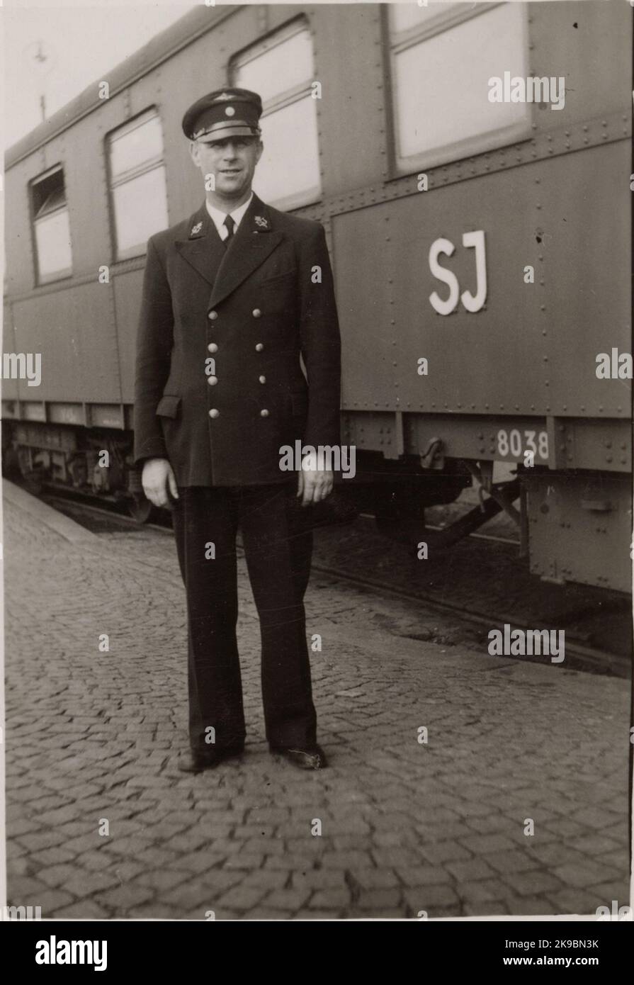 Göte Danielsson, Kalmar Central, di fronte alle ferrovie statali, SJ EBCO7B-Å 8038. Foto Stock
