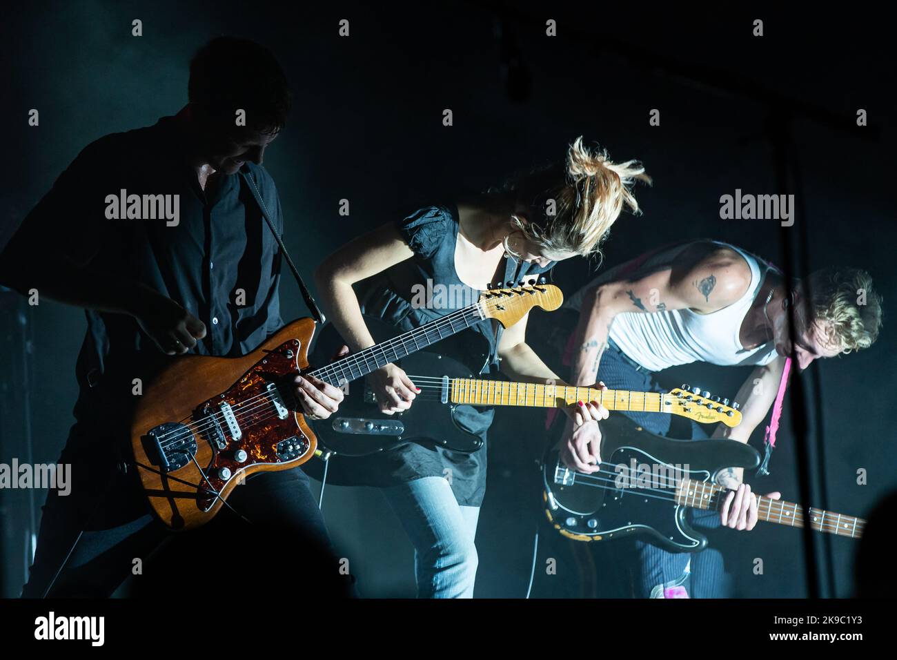 La rock band inglese Wolf Alice si esibisce presso la Commodore Ballroom di Vancouver, British Columbia, Canada il 14 2022 ottobre Foto Stock