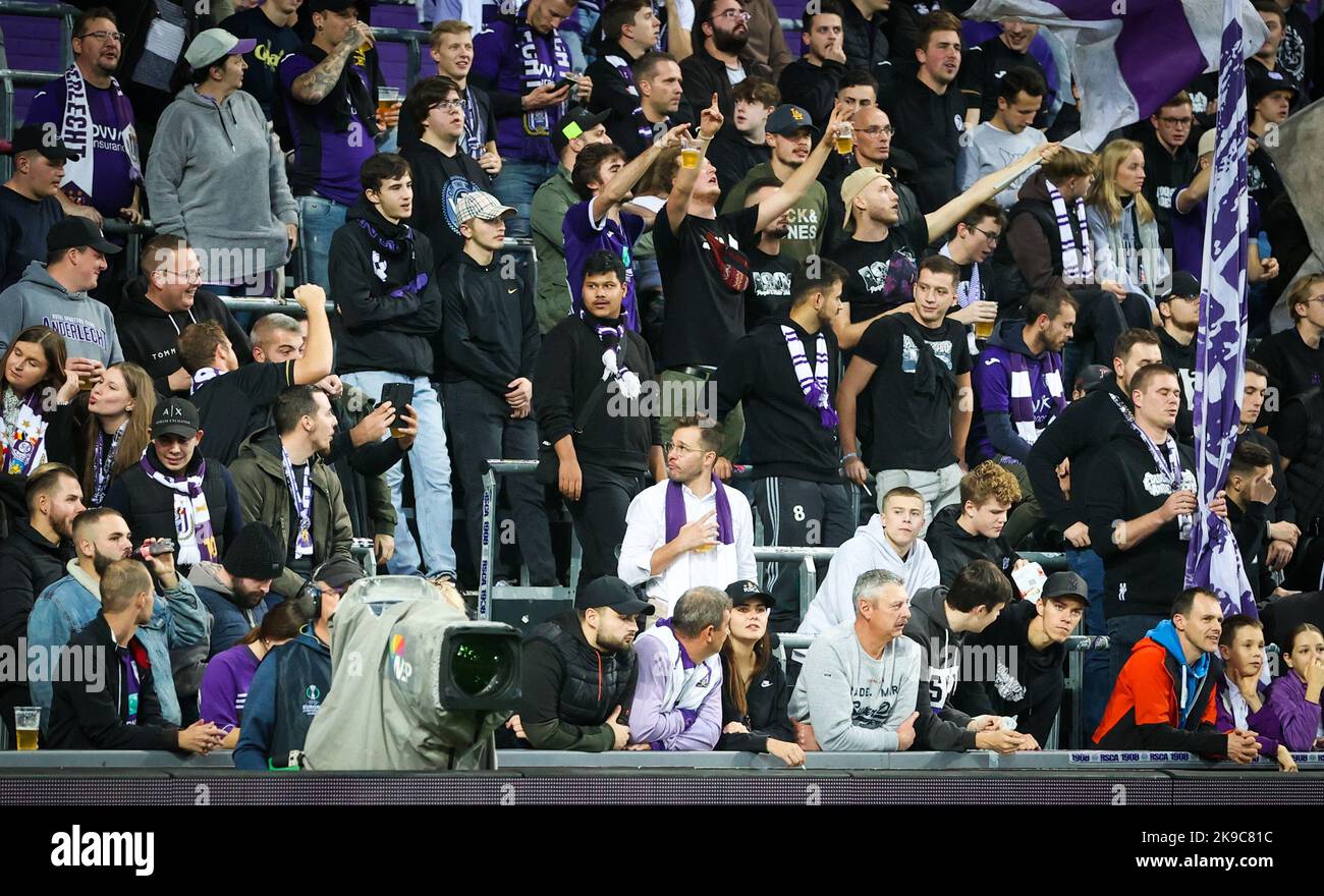 Una partita di calcio tra il belga RSC Anderlecht e il rumeno FCSB, giovedì 27 ottobre 2022 a Bruxelles, il quinto giorno nella fase di gruppo della UEFA Conference League. BELGA PHOTO VIRGINIE LEFOUR Credit: Agenzia Notizie Belga/Alamy Live News Foto Stock