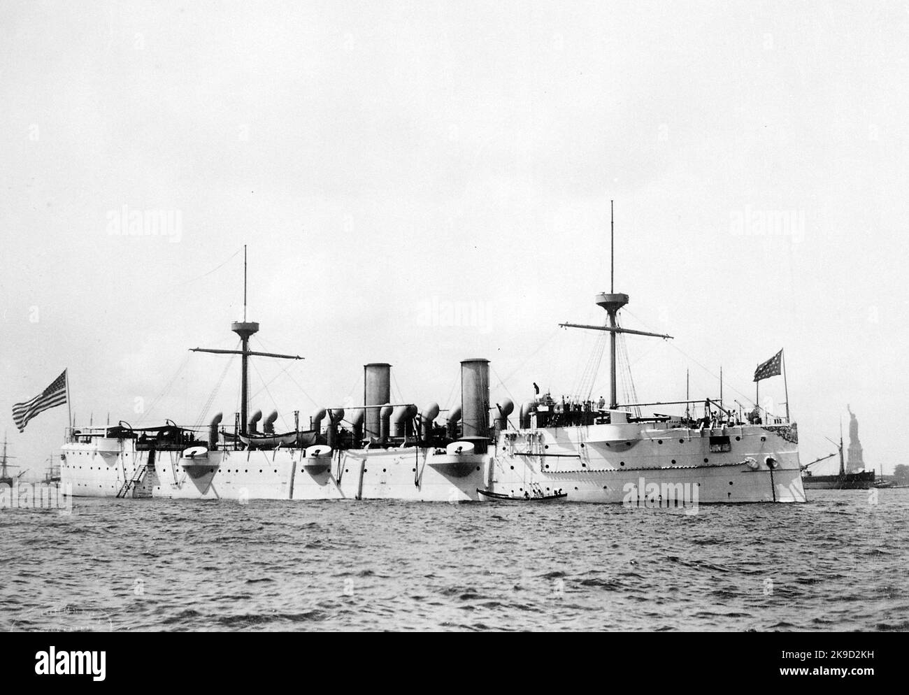La quarta nave USS Baltimore (C-3) (in seguito CM-1) fu una nave da crociera della Marina degli Stati Uniti, la quinta nave da crociera protetta costruita da un cantiere americano. 1891 Foto Stock