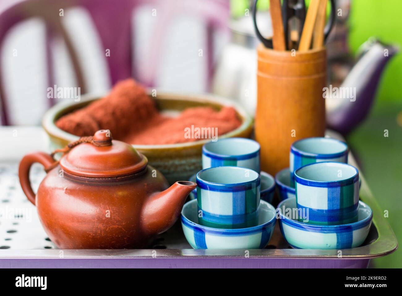 Set da tè presso un ristorante locale a Taipei, Taiwan Foto Stock