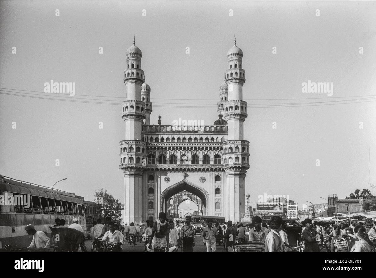 09 05 2021 Vintage Old Black and White Photo of Charminar Hyderabad, Telangana, India.Asia. Foto Stock