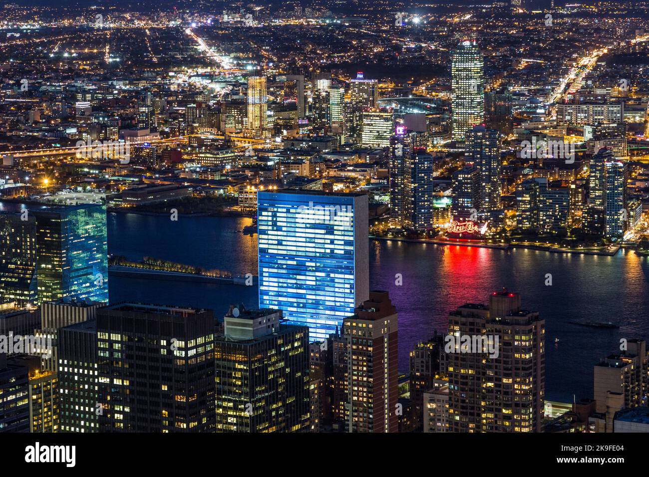 NEW YORK, USA Oct 23, 2015: Edificio delle Nazioni Unite a New York. Il complesso delle Nazioni Unite ha servito come sede ufficiale dei Nati Uniti Foto Stock