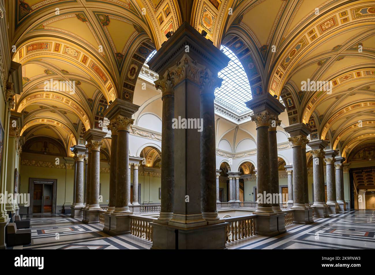 Budapest, Ungheria. Interno del Museo di Belle Arti Foto Stock