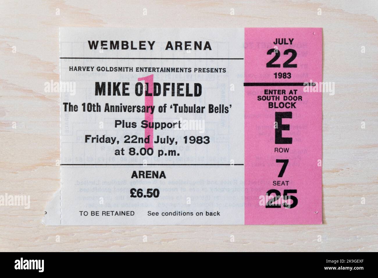 Stub di biglietti per un concerto di Mike Oldfield per il 10th° anniversario di tubolare Bells nel 1983 alla Wembley Arena, Londra, Regno Unito Foto Stock