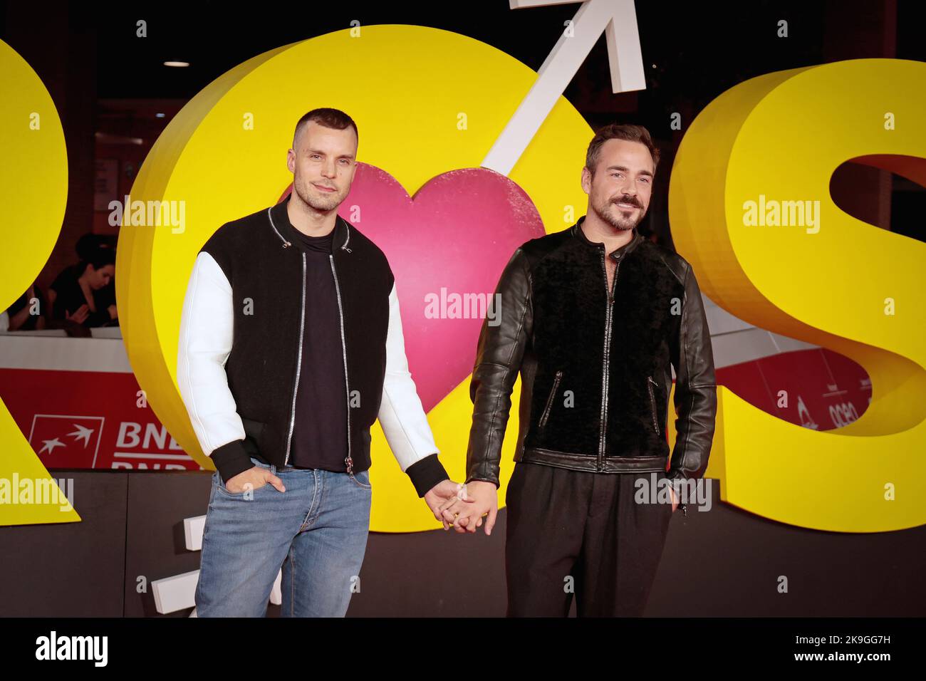 Roma, RM, Italia. 22nd Ott 2022. Gli attori italiani Lorenzo Balducci e Jader Picciau sono presenti nel tappeto rosso del film ''Bros'' al 17th° Festival di Roma all'Auditorium Parco della Musica. (Credit Image: © Gennaro Leonardi/Pacific Press via ZUMA Press Wire) Foto Stock