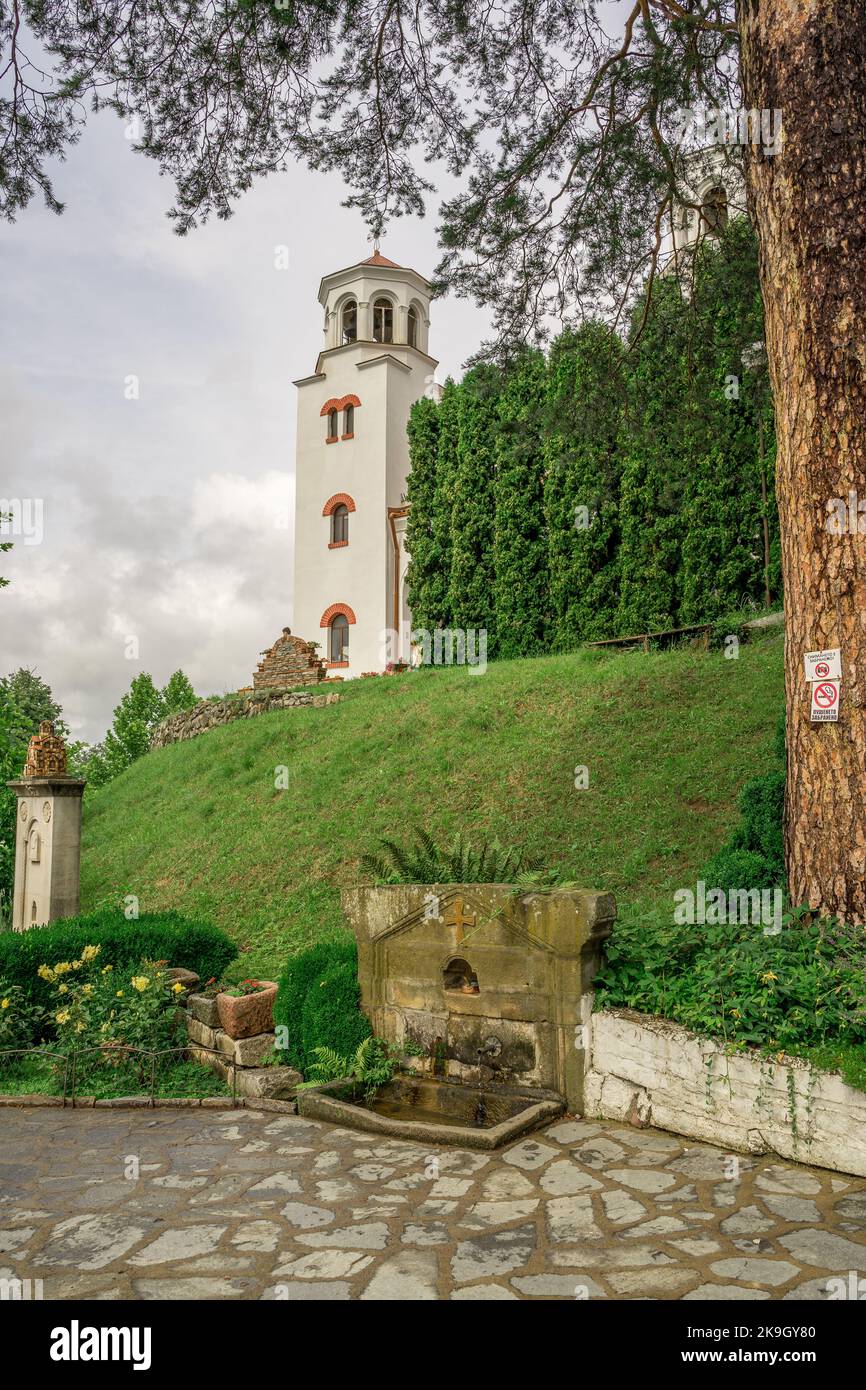 Klisurski Monastero di 'San Cirillo e San Metodio, chiesa ortodossa bulgara situata nella Bulgaria nord-occidentale. Foto Stock
