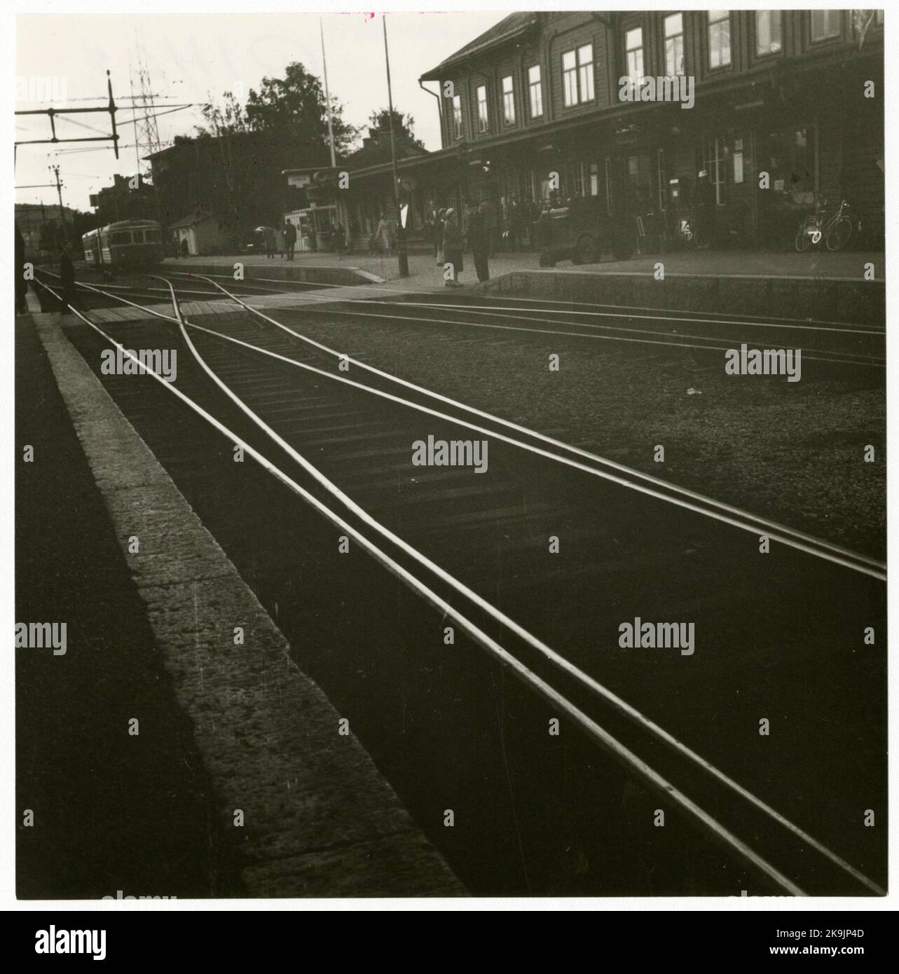 Stazione di Östersund e Bangård nel giugno 1959. La ferrovia statale, SJ. Foto Stock