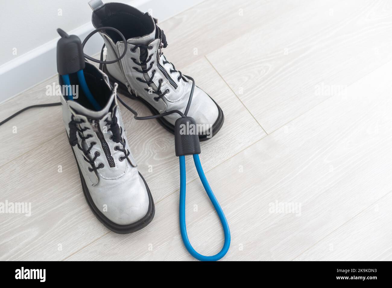 stivali con asciuga scarpe elettrico Foto stock - Alamy