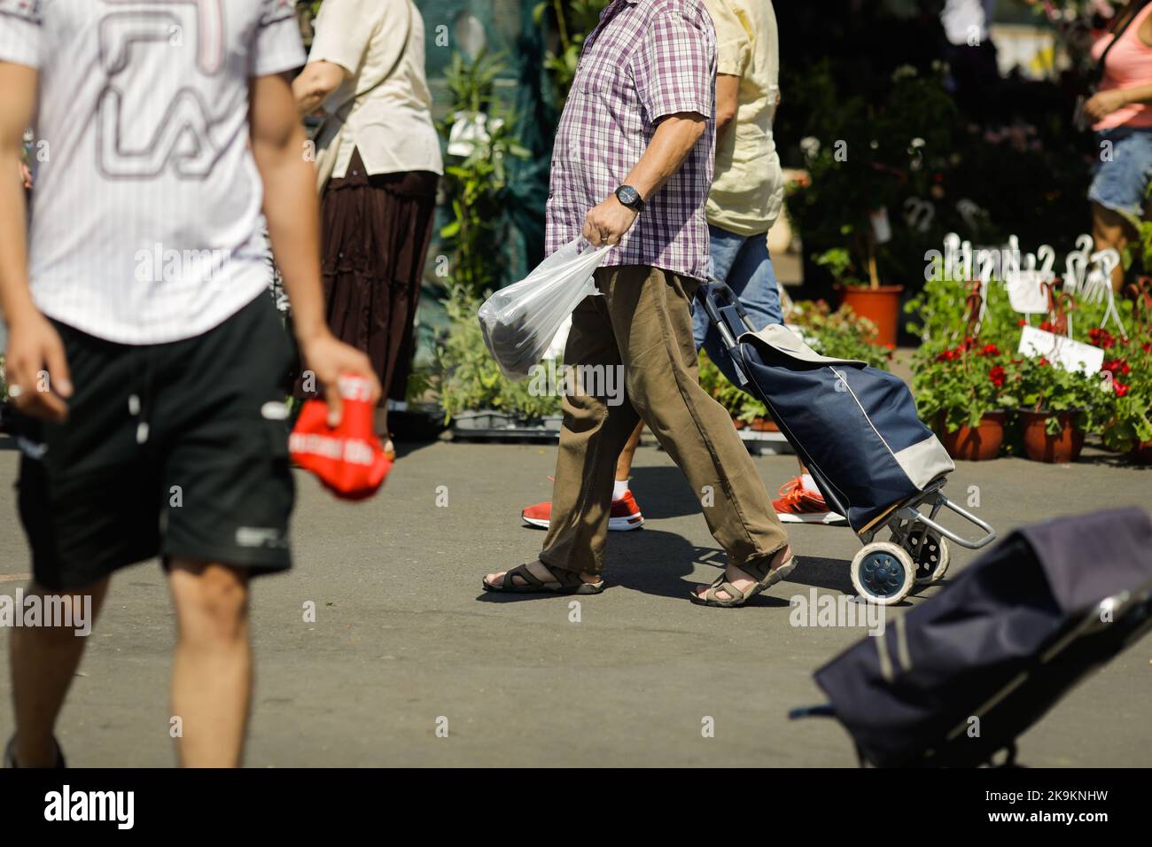 Bucarest, Romania - 4 agosto 2022: Dettagli dal mercato di frutta e verdura Obor a Bucarest, Romania. Foto Stock