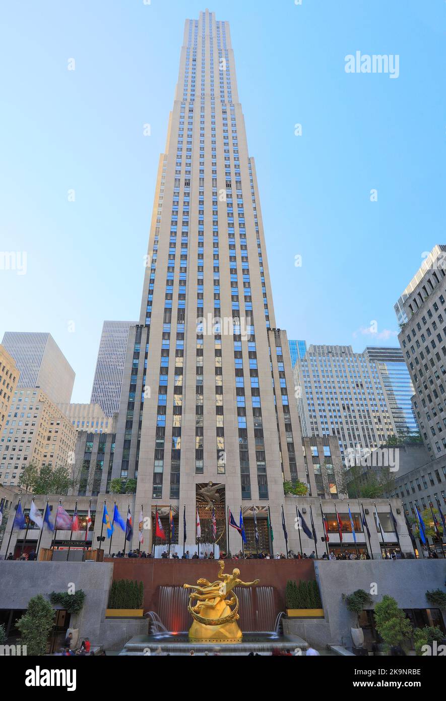 Il Rockefeller Center è un complesso di 19 edifici commerciali, costruito dalla famiglia Rockefeller, situato nel centro di Manhattan Foto Stock