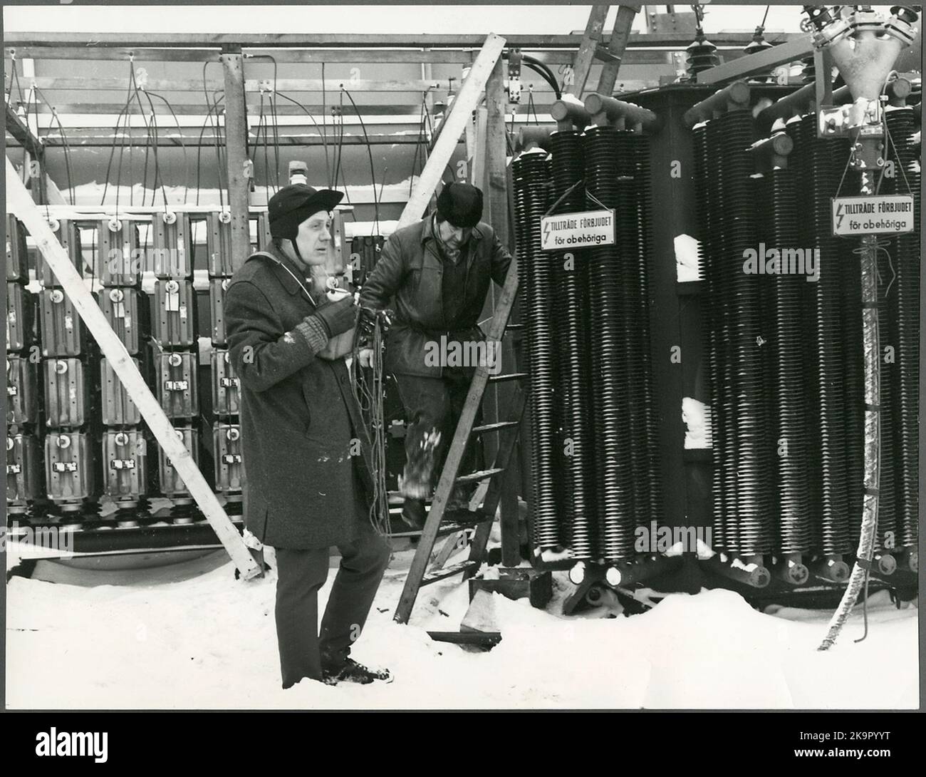 Gli utenti del carrello mantengono il calore al freddo. Foto Stock