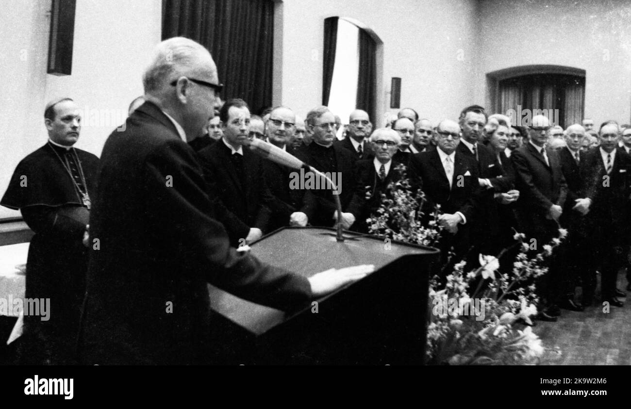 La visita del presidente federale Gustav Heinemann e della sua donna Hilda a Paderborn il 9. 3. 1972 era alla città, che era anche la circoscrizione di Foto Stock