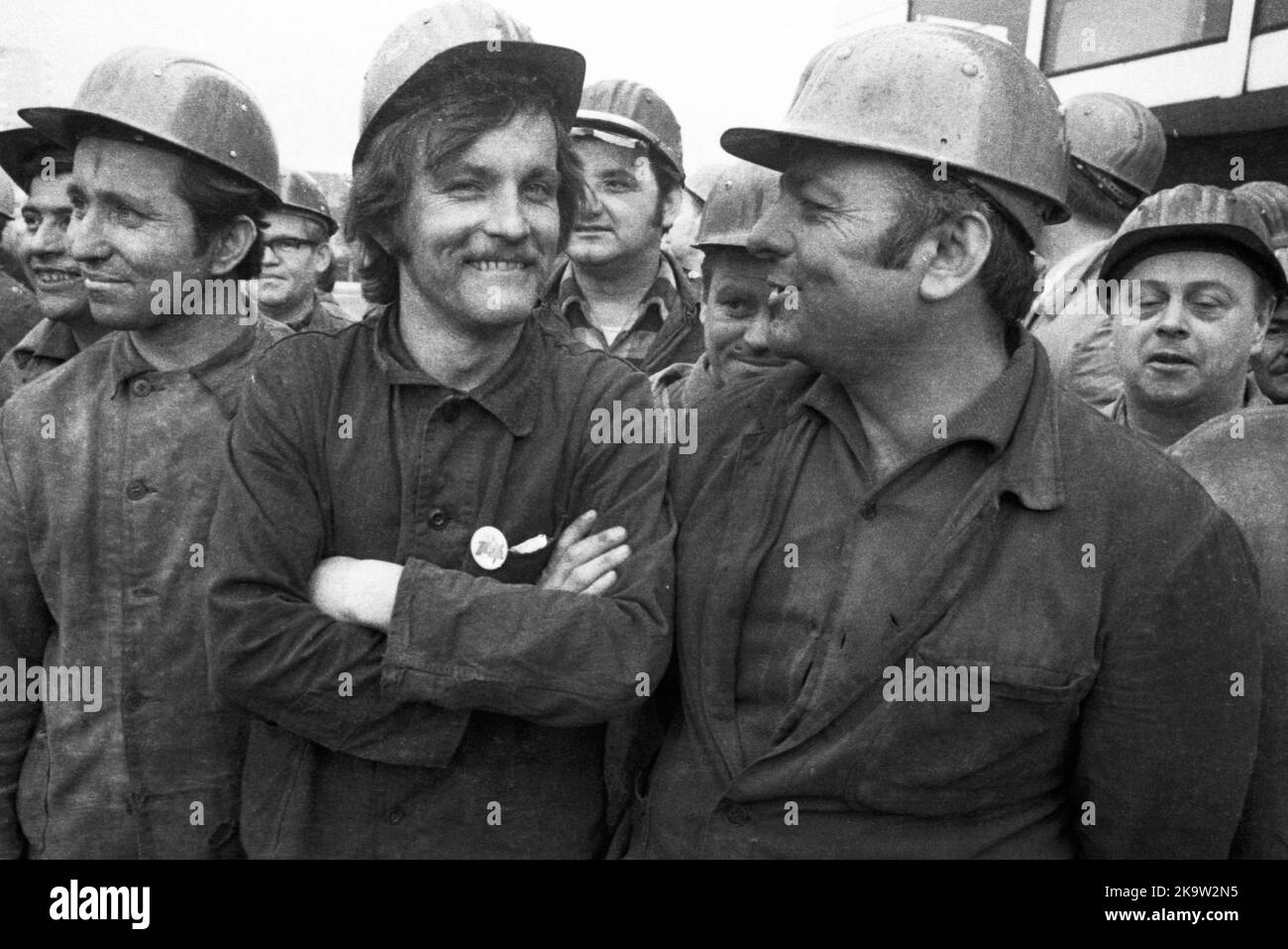 La politica detente di Willy Brandt e della sua coalizione SPD-FDP è stata controversa. Spontaneamente, i lavoratori del settore siderurgico di Gelsenkirchen sono scesi in strada Foto Stock