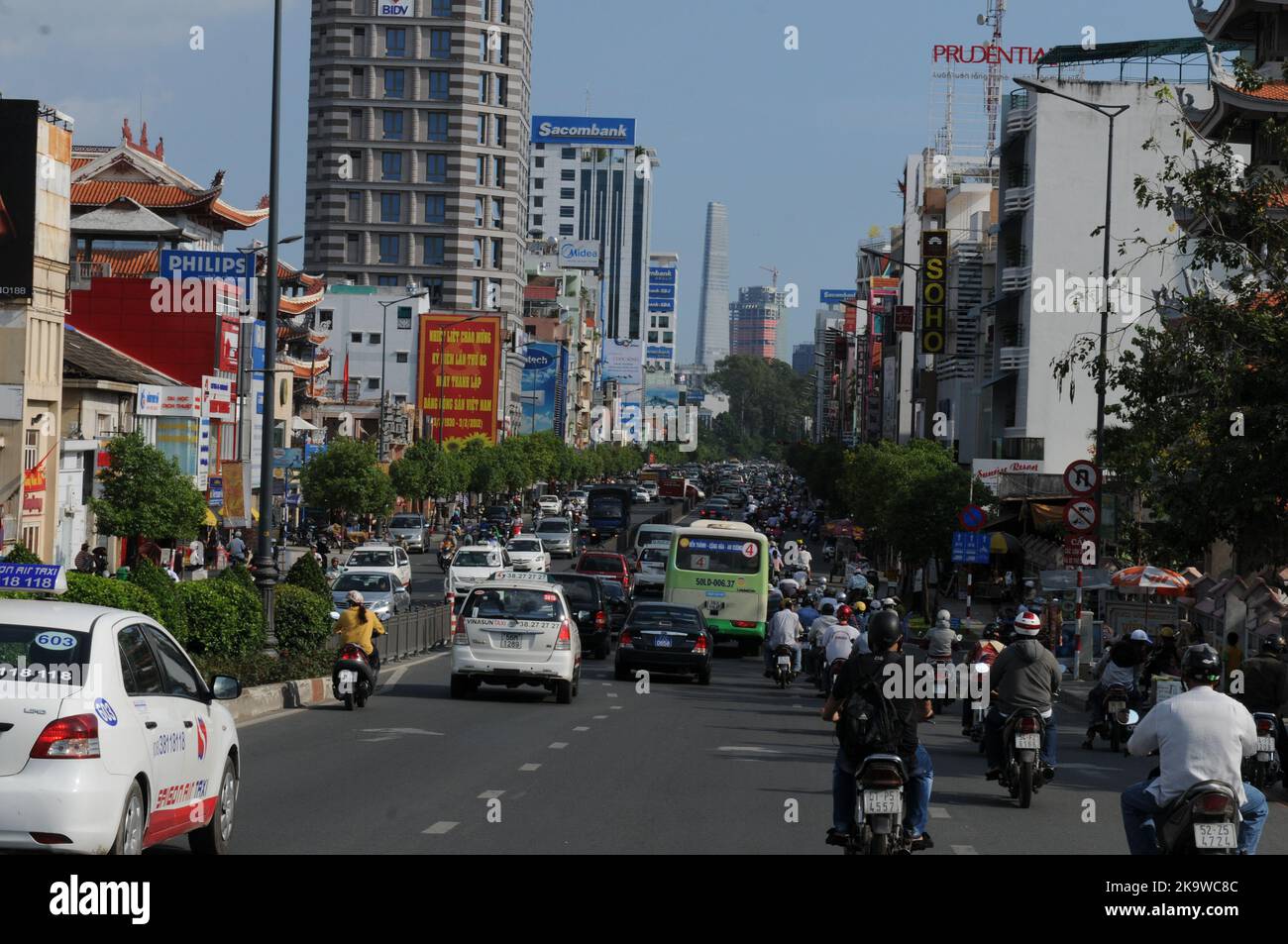 Saigon Motorroller City: Saigons Motorroller-Verkehr Foto Stock