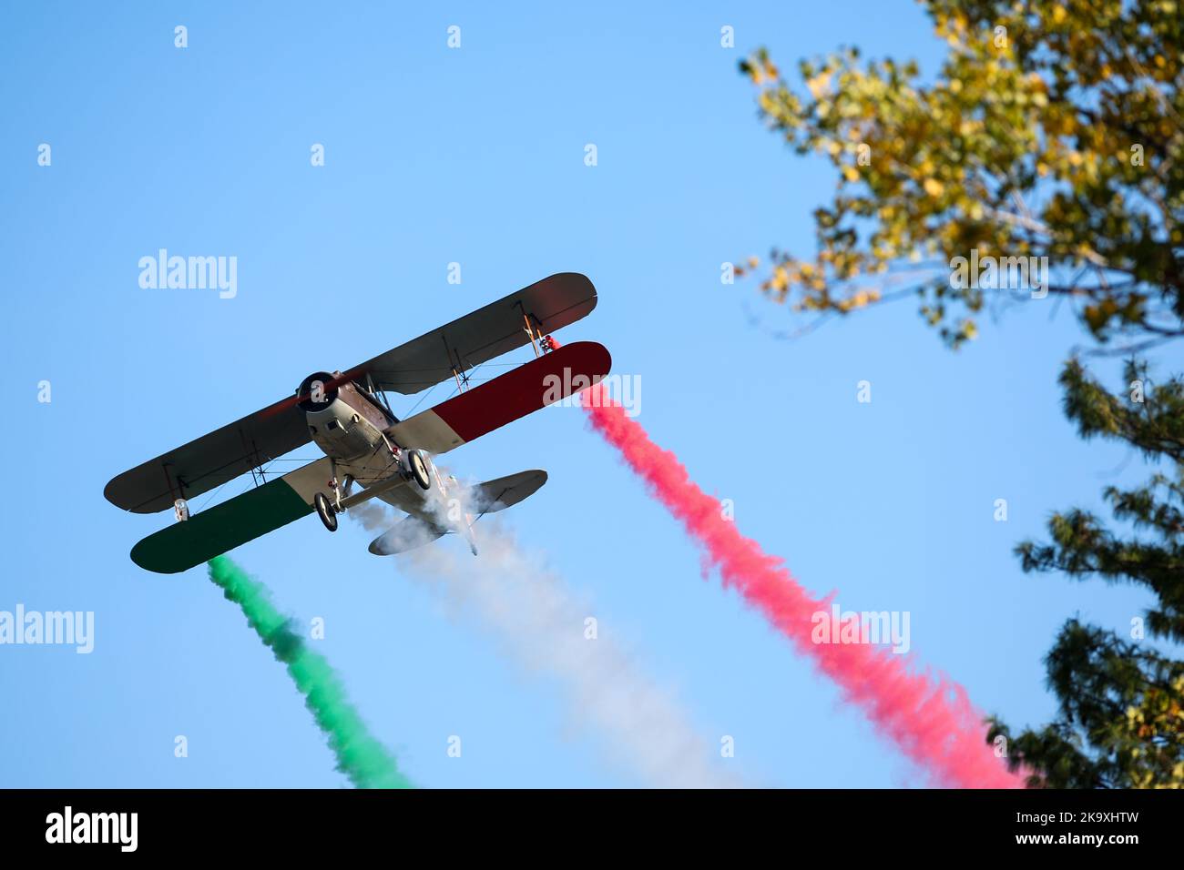 Acrobazie durante la Ferrari finali Mondiali a Imola dal 20 al 30 ottobre 2022 sul circuito di Imola, in Mugello, Italia - Foto: Eric Alonso/DPPI Foto Stock