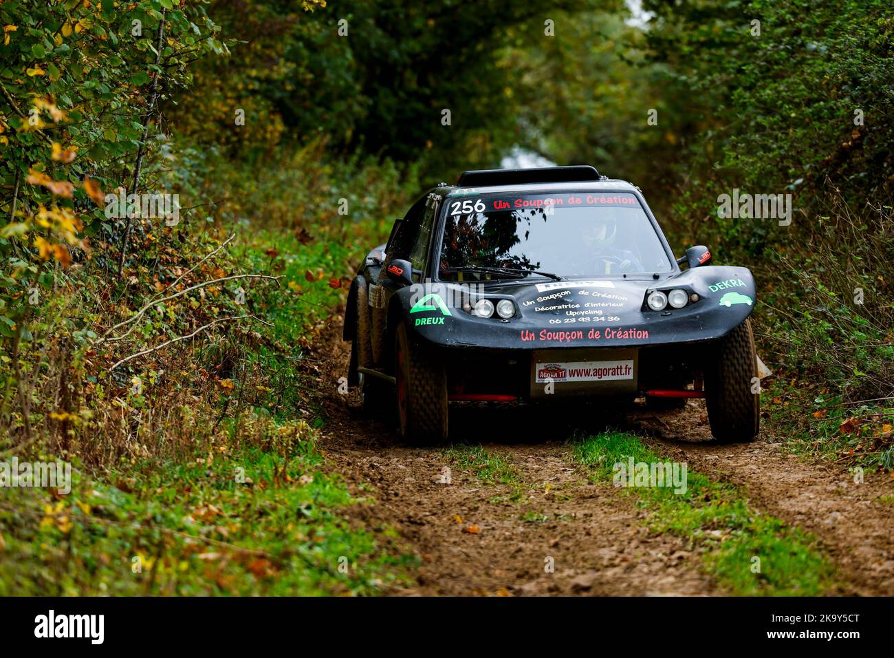 256° Prud'homme Daniel (fra), LEGER Christophe (fra), Phils Car Renault, in azione durante la 8ème Rallye TT des 7 Vallées 2022, 9th° round del Championnat de France des Rallyes TT 2022, dal 28 al 29 ottobre 2022 a Fruges, Francia - Foto Julien Delfosse / DPPI Foto Stock