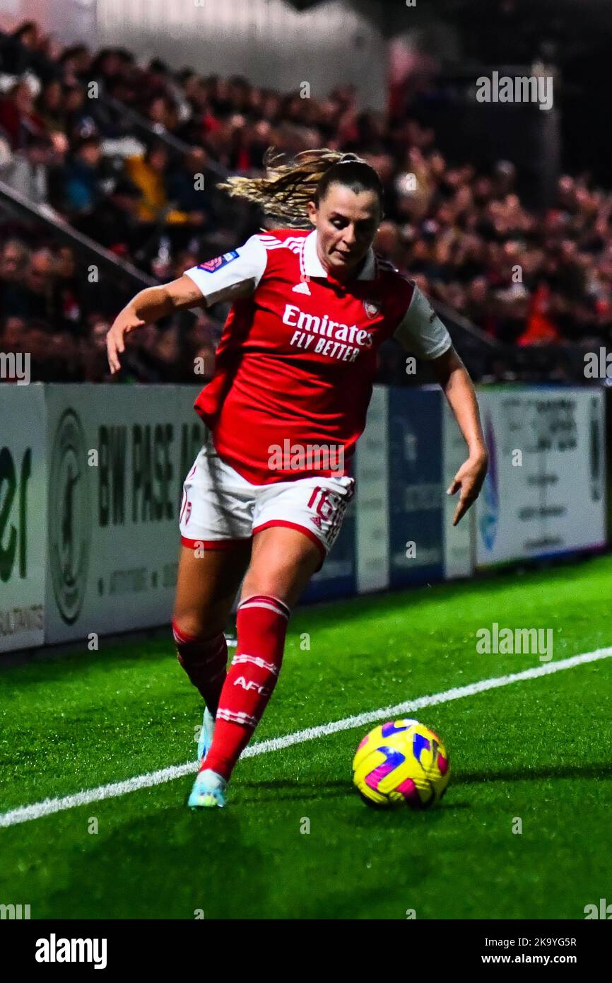 Londra, Regno Unito. 30th Ott 2022. Borehamwood, Inghilterra, 30 ottobre-2022: Noelle Maritz (16 Arsenal) controlla la palla durante la partita di calcio della Barclays Womens Super League tra l'Arsenal e il West Ham United al Meadow Park Stadium, Borehamwood, Inghilterra. (Kevin Hodgson/SPP) Credit: SPP Sport Press Photo. /Alamy Live News Foto Stock