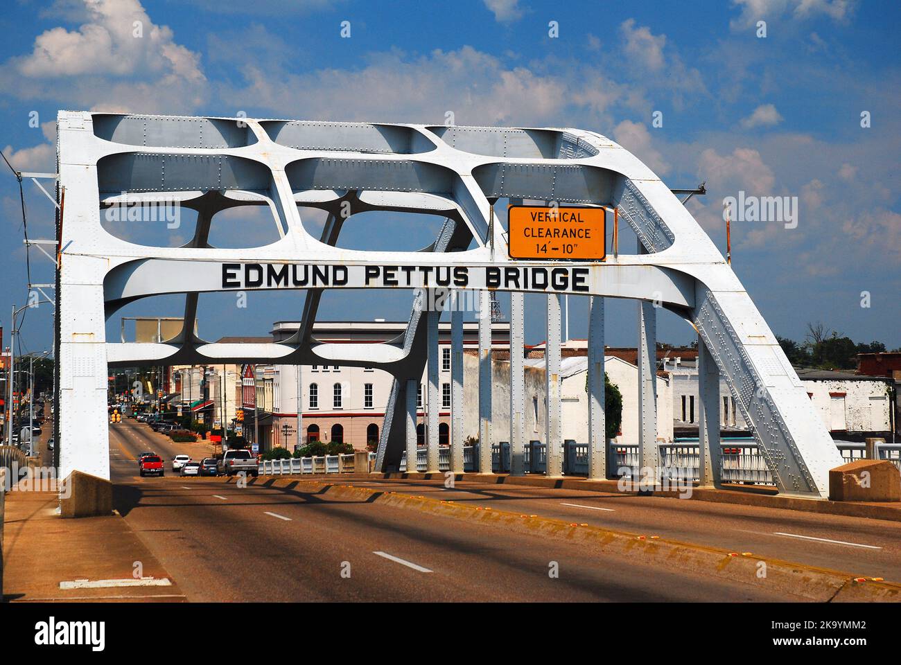 Il ponte di Edmund Pettus, a Selma, Alabama, fu la vista della Bloody Sunday, dove [la polizia attaccò i manifestanti dei diritti civili mentre marciavano Foto Stock