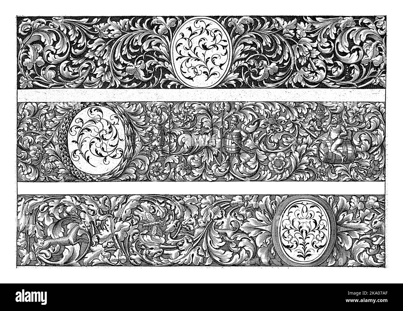 Sui medaglioni sono raffigurati i vitigni a foglia. Foglio III.D.7 della terza serie di 12 fogli con ornamenti per oreficeria e argenteria. Foto Stock