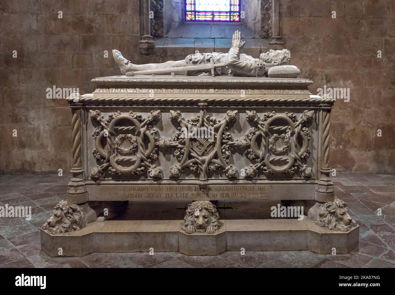 Tomba del poeta portoghese Luís de Camões Jerónimos Monastero, Lisbona, Portogallo Foto Stock