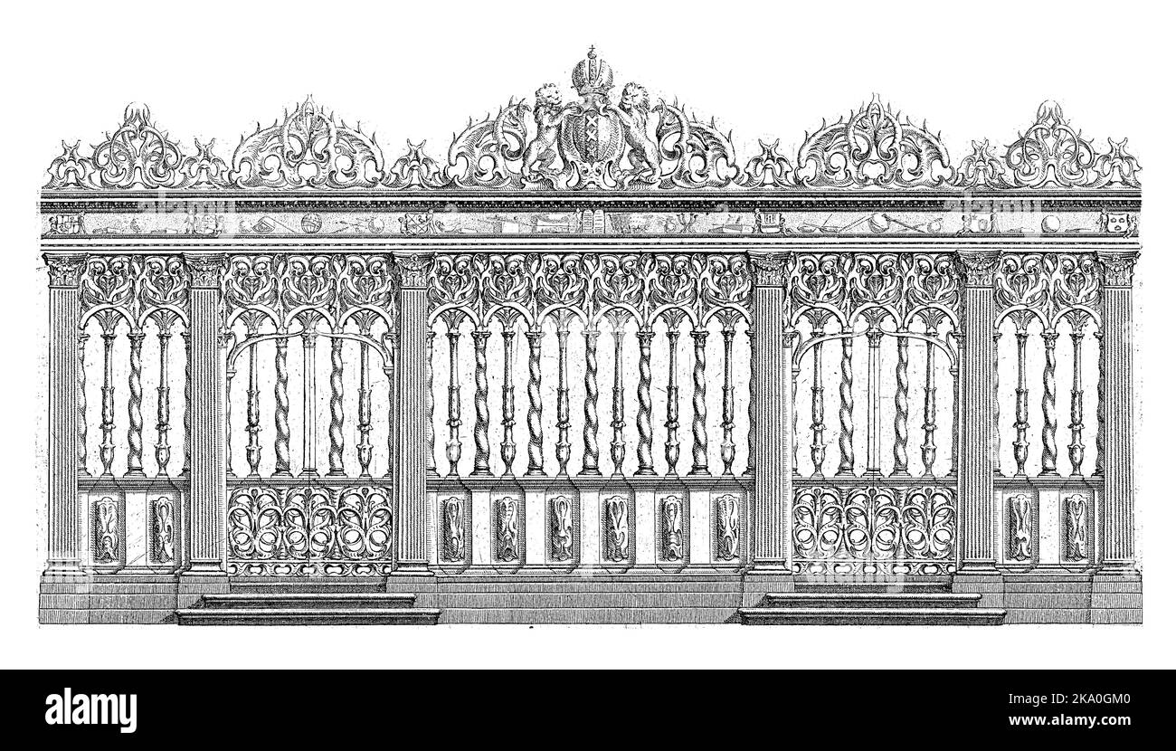 Recinto coro con lesene, colonne ritorte e ornamenti lobi, coronato da due leoni con lo stemma di Amsterdam. Sopra la recinzione il testo S.P. Foto Stock